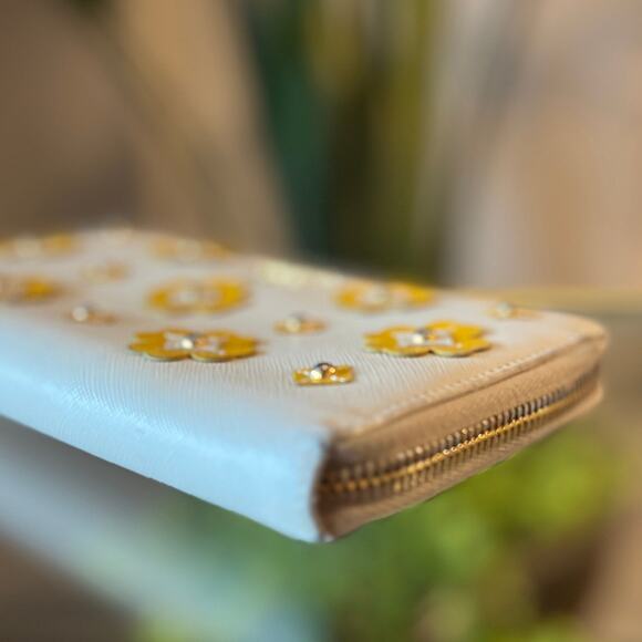 PRADA Continental Floral Appliqué Saffiano Leather Wallet - Picture 5 of 14